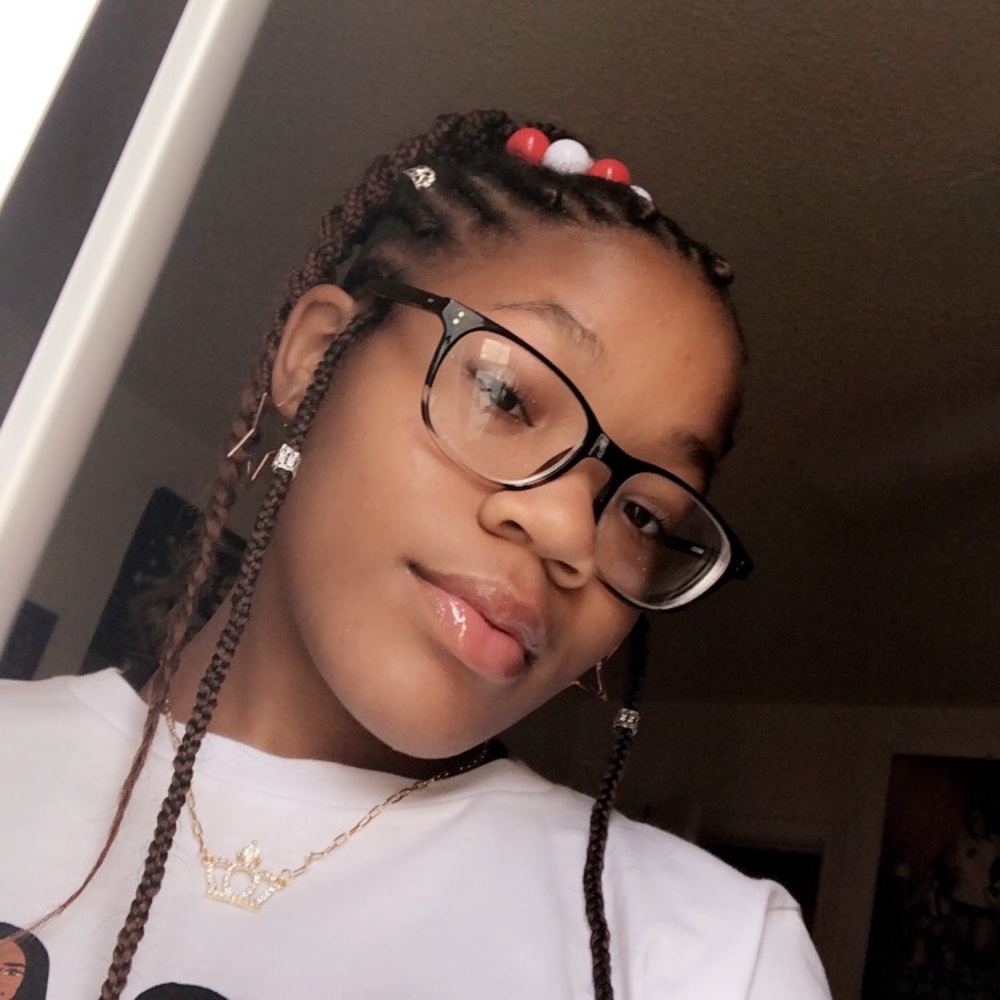 Meet your Posher, Chrishaya